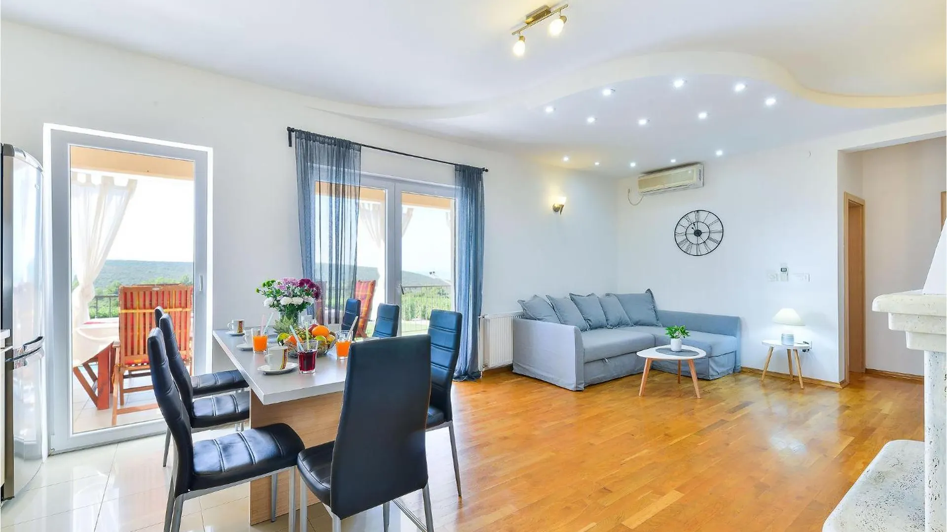 Gorgeous Home In Debeljak With Wifi